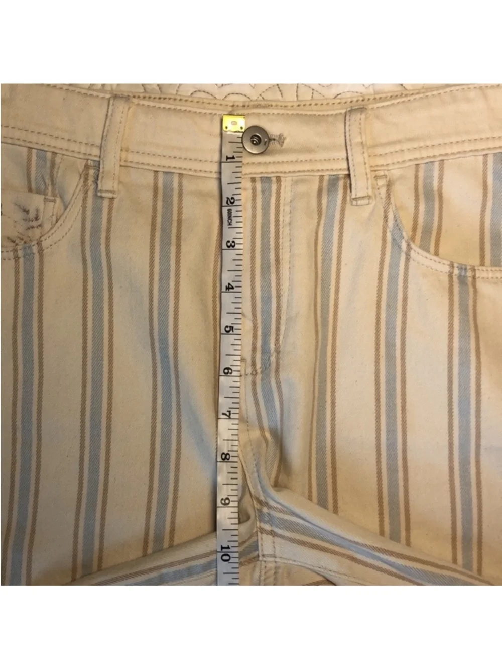 Anthropologie Pilcro Striped Slim Boyfriend Denim Shorts Size 29 EUC - Picture 10 of 14